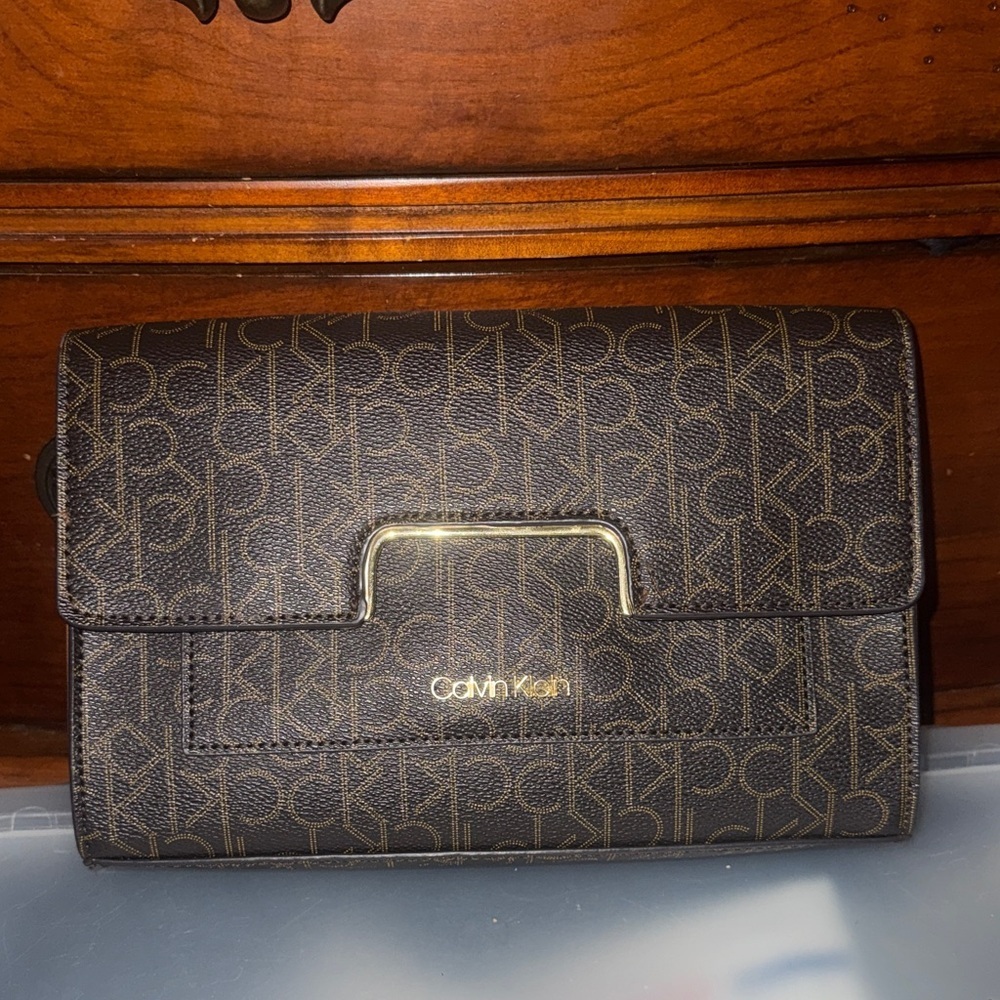 Calvin Klein Black and Gold Monogram Clutch - Picture 3 of 13